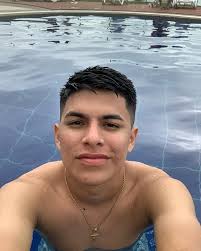 Alejandro V.